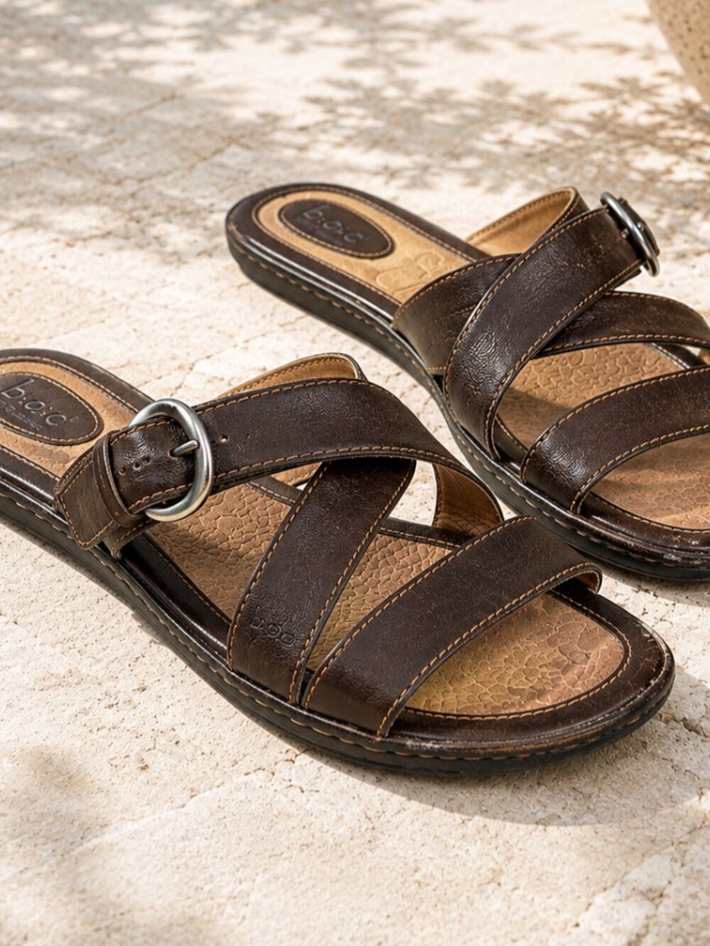 BOC Born Concept Women’s Size 10 Brown Slide Strap Buckle  Sandals EUC